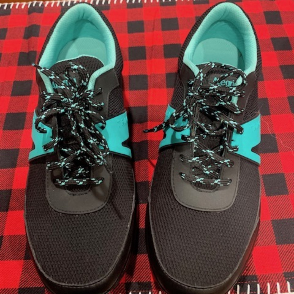 Alegria TRAQ sneakers size 8 (38) new!
